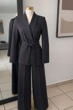 Load image into Gallery viewer, Elegant Black Belted Suit Set