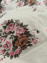 Load image into Gallery viewer, Floral Balloon Jeans – French Brand
