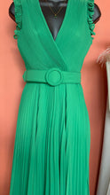 Load image into Gallery viewer, Pre Loved - Emerald Pleated Midi Dress
