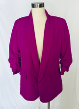 Load image into Gallery viewer, Oversized Magenta Blazer
